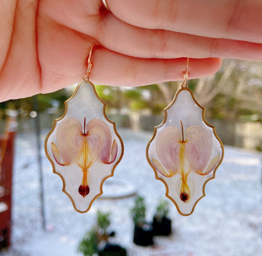Bleeding heart earrings