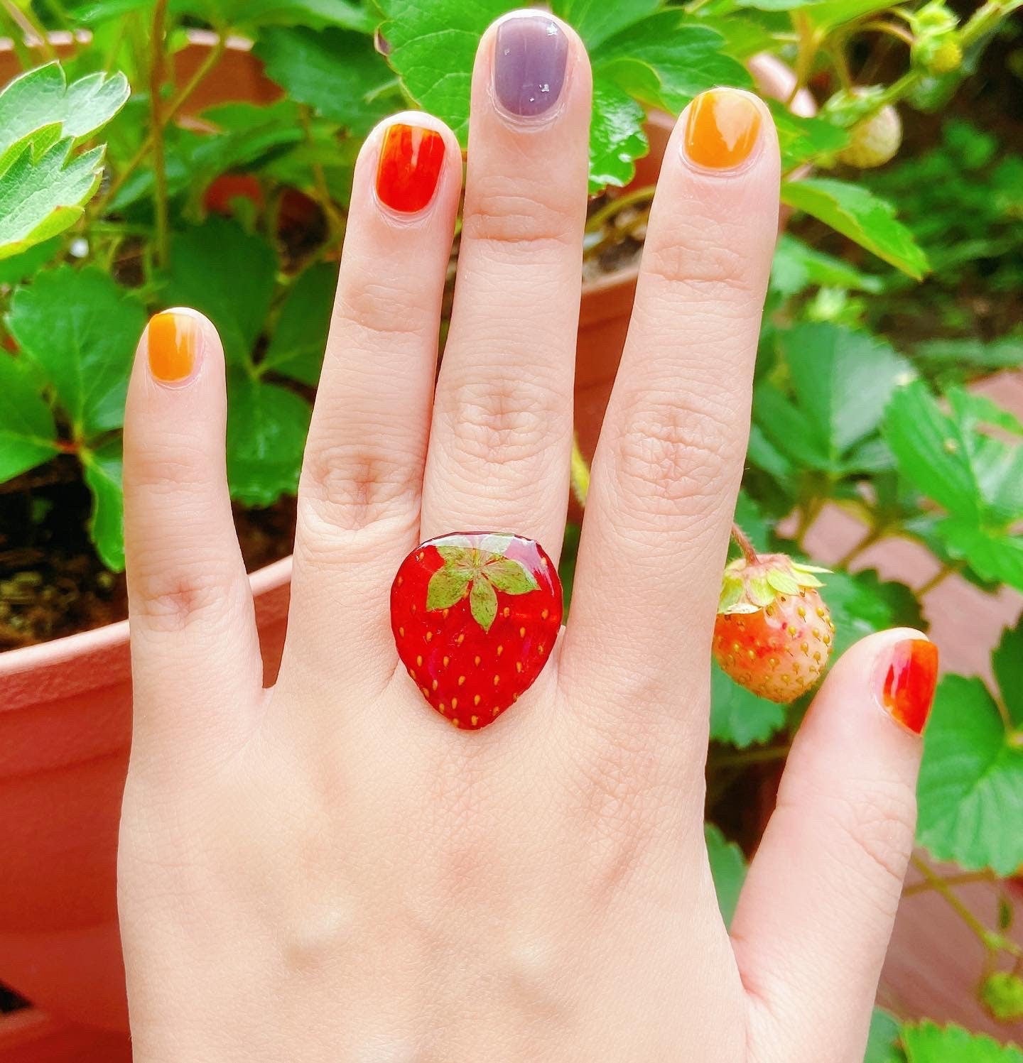 Strawberry adjustable ring