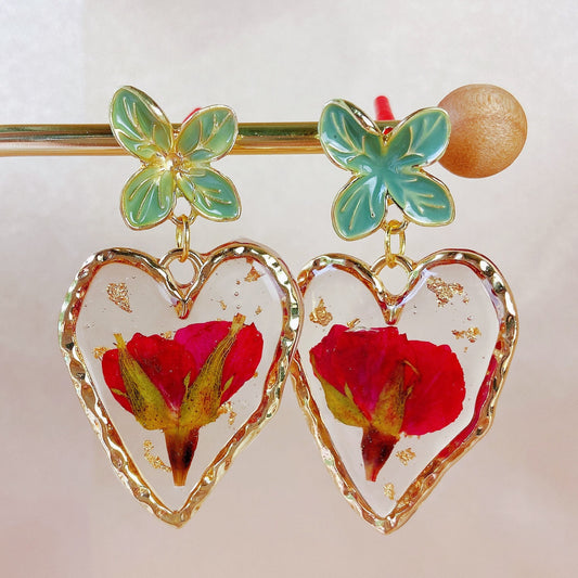 Dried flower handmade resin earrings, Pressed rose earrings, Botanical earrings, Real flower earrings, Hypoallergenic earrings